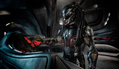 кадр из фильма Хищник 2018